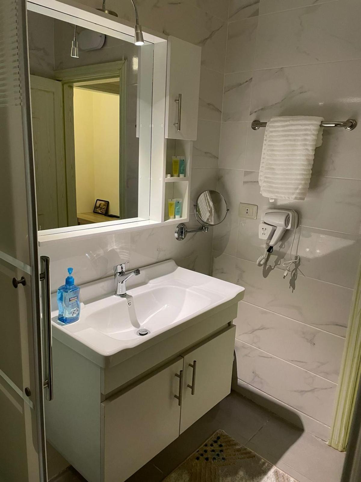 Classy Hostel Madaba Extérieur photo