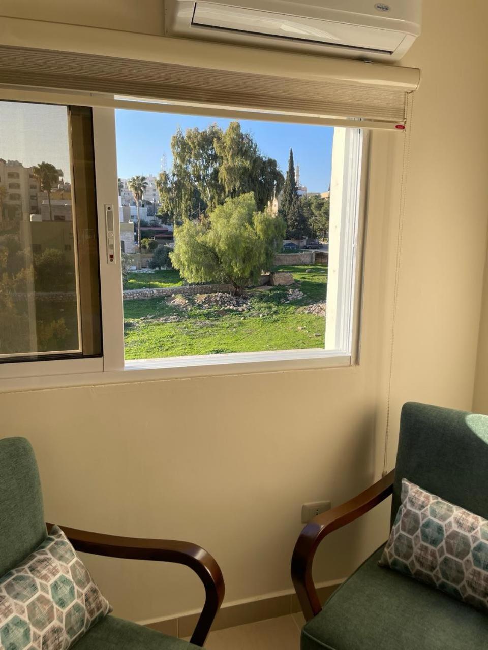Classy Hostel Madaba Extérieur photo
